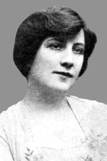 Professional headshot of Edna Phillips